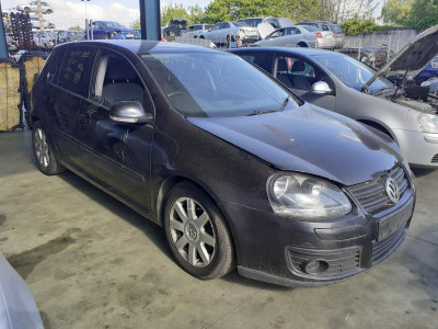 VOLKSWAGEN GOLF V (1K1)(10.2003)