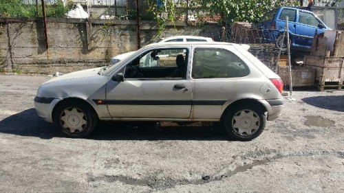  FORD FIESTA BERLINA (DX) 