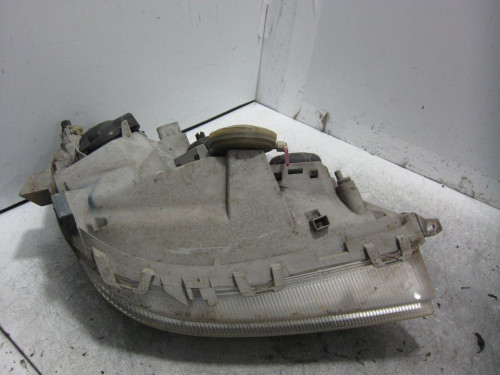  FARO IZQUIERDO MERCEDES-BENZ VANEO (BM 414) COMPACT VAN 