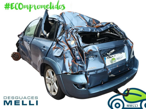 TOYOTA RAV4 (A3) — vehículo donante para recambios 