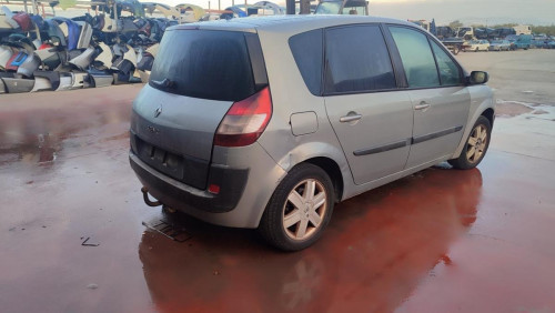  RENAULT SCENIC II (JM) 