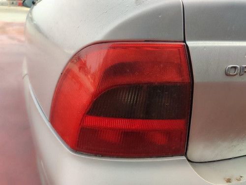  OPEL VECTRA B BERLINA 