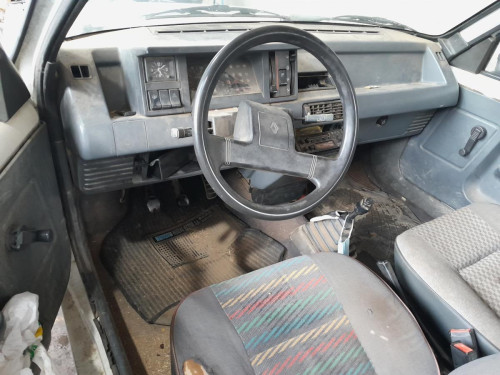 RENAULT RAPID /EXPRESS (F40) — автомобиль-донор на запчасти 