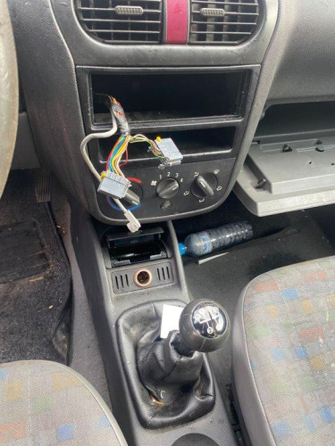  OPEL CORSA C 