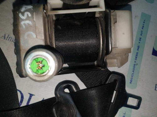  CINTURON SEGURIDAD DELANTERO DERECHO 