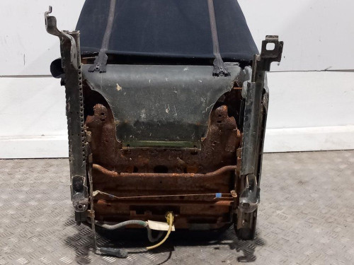  ASIENTO DELANTERO DERECHO 