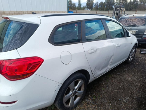  OPEL ASTRA J SPORTS TOURER 