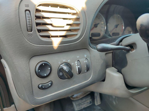  CHRYSLER VOYAGER (RG) 