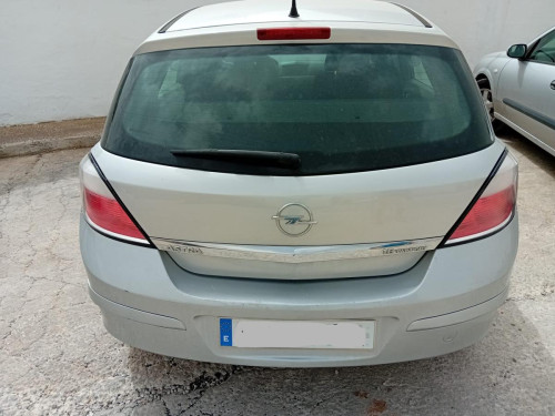 OPEL ASTRA H BERLINA — автомобиль-донор на запчасти 