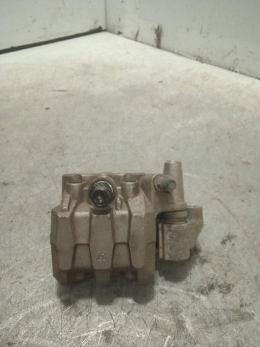 PINZA DE FRENO DELANTERA DERECHA Honda FES /SH /SES /DYLAN /PS 125 