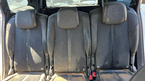  JUEGO ASIENTOS COMPLETO PEUGEOT 5008 