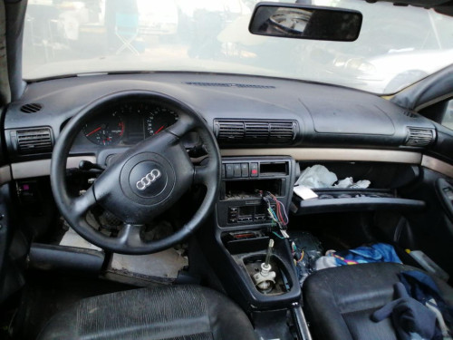  AUDI A4 AVANT (B5) 