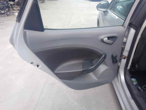 GUARNECIDO PUERTA TRASERA IZQUIERDA Seat IBIZA BERLINA (6J5) 