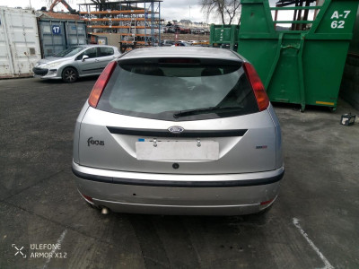 FORD FOCUS BERLINA (CAK)