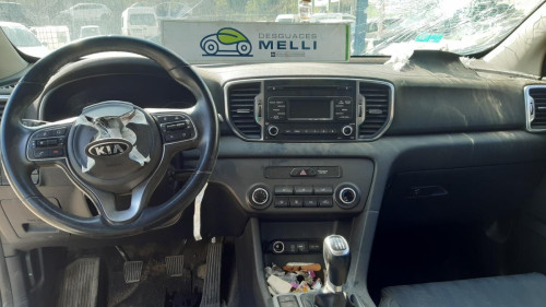 KIA SPORTAGE (QL) — vehículo donante para recambios 