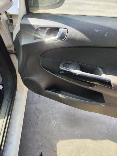 ELEVALUNAS DELANTERO DERECHO OPEL CORSA D 