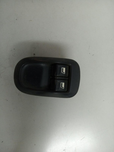  MANDO ELEVALUNAS DELANTERO IZQUIERDO PEUGEOT 206 