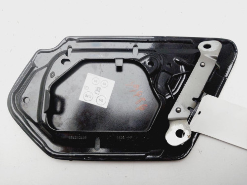 TAPA EXTERIOR COMBUSTIBLE Dacia SANDERO III 
