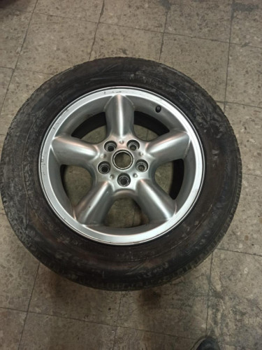 LLANTA LAND ROVER RANGE ROVER (LM) 