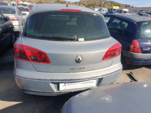  RENAULT VEL SATIS (BJ0) 