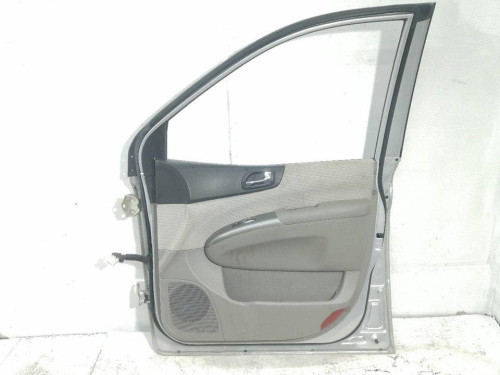  PUERTA DELANTERA DERECHA KIA CARNIVAL 