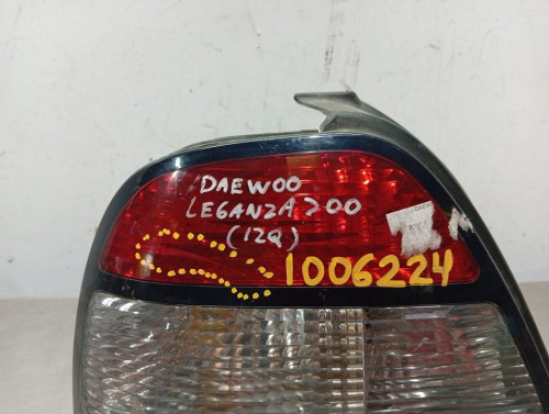  PILOTO TRASERO IZQUIERDO 