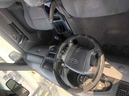 KIA SORENTO (BL) — vehículo donante para recambios 