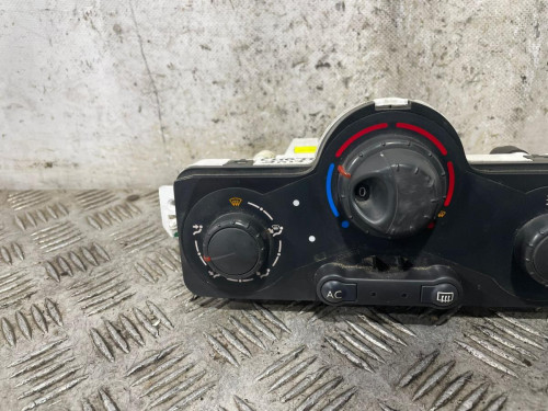 MANDO CALEFACCION / AIRE ACONDICIONADO 