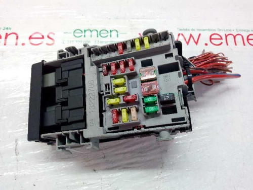  CAJA RELES / FUSIBLES OPEL INSIGNIA BERLINA 
