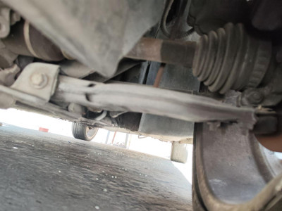 BRAZO SUSPENSION DELANTERO IZQUIERDO