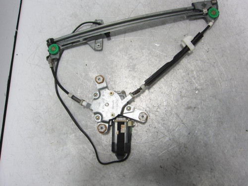  ELEVALUNAS DELANTERO DERECHO AUDI 100 AVANT (C4) 