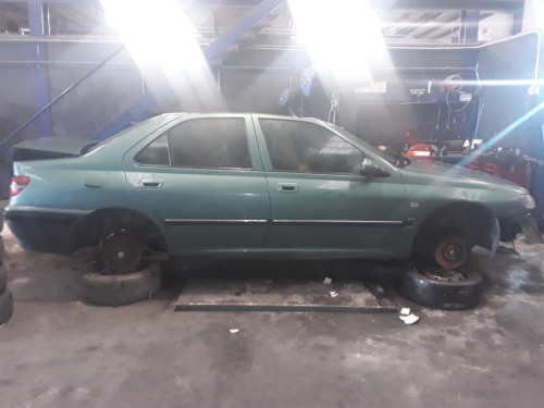 PEUGEOT 406 BERLINA (S1/S2) — vehículo donante para recambios 