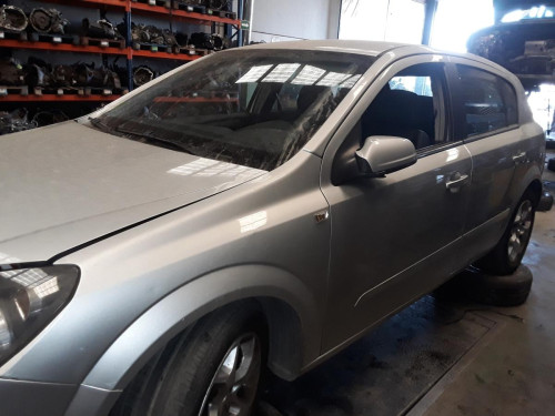 OPEL ASTRA H BERLINA — автомобиль-донор на запчасти 