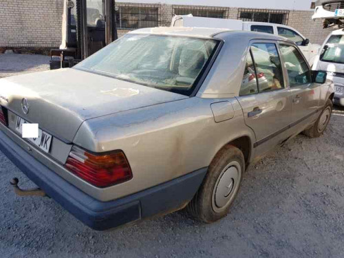 MERCEDES-BENZ CLASE 124 (BM 124) BERLINA — автомобиль-донор на запчасти 