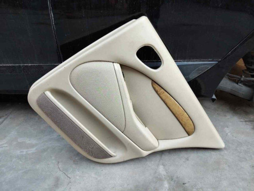 GUARNECIDO PUERTA TRASERA DERECHA JAGUAR S-TYPE 