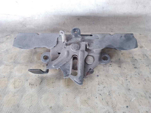 CERRADURA CAPO TOYOTA AVENSIS BERLINA (T25) 