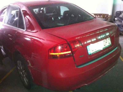 AUDI A4 BERLINA (8E)