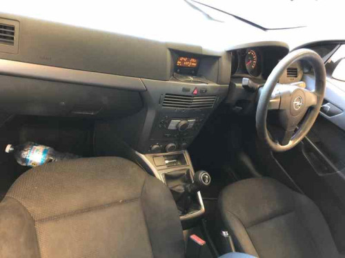  OPEL ASTRA H BERLINA 
