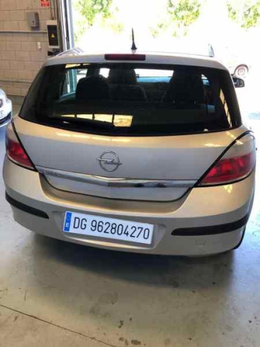  OPEL ASTRA H BERLINA 