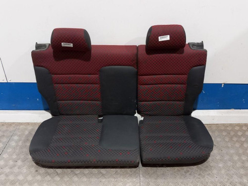  ASIENTO TRASERO 