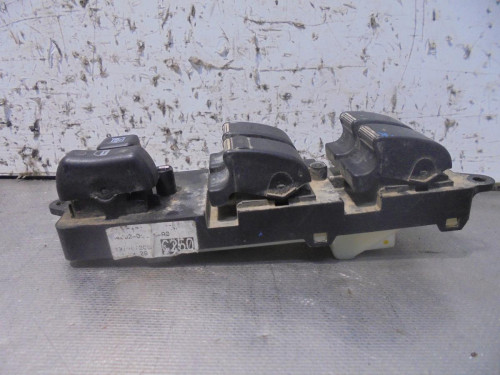  MANDO ELEVALUNAS DELANTERO IZQUIERDO Toyota AVENSIS BERLINA (T25) 