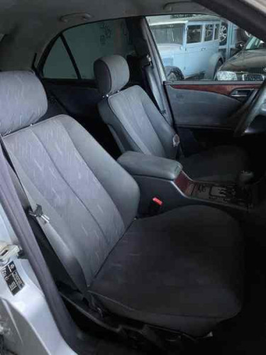  MERCEDES-BENZ CLASE E (BM 210) BERLINA 
