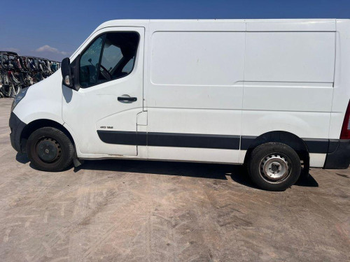  RENAULT MASTER III VOLQUETE 
