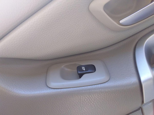MANDO ELEVALUNAS TRASERO DERECHO Volvo XC90 