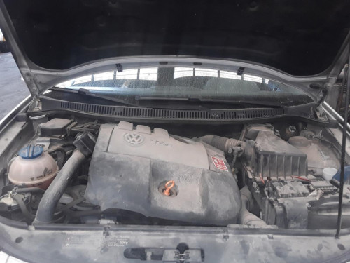  VOLKSWAGEN POLO IV (9N3) 