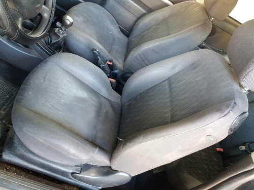  FORD FOCUS BERLINA (CAK) 
