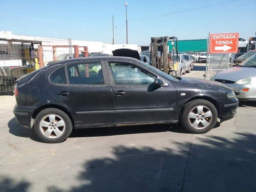  SEAT LEON (1M1) 