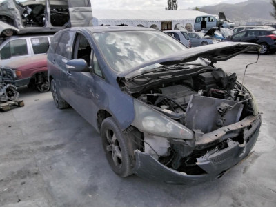 MITSUBISHI GRANDIS (NA0W)
