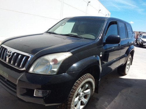 TOYOTA LAND CRUISER (J12) — автомобиль-донор на запчасти 