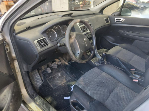 PEUGEOT 307 (S1)(04.2001) — автомобиль-донор на запчасти 
